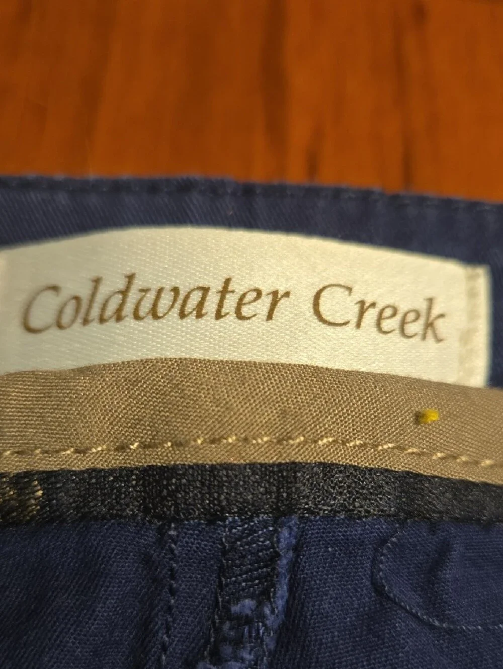 Coldwater Creek Navy and Tan Giraffe Embroidered Cropped Pants - Picture 2 of 8
